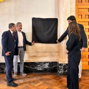 Homenaje al profesor Enrique Garcia Vitor, quien fuera el fundador de la AAPDP.