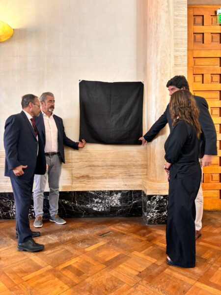 Homenaje al profesor Enrique Garcia Vitor, quien fuera el fundador de la AAPDP.